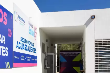 Seguro Popular Aguascalientes, hospitales modernizados y tecnología de punta consolidan al estado como líder nacional en servicios de salud.
