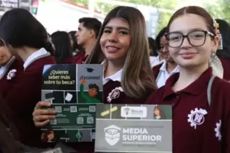 ¿Quienes cobran la beca Benito Juarez el día de hoy 24 de Octubre?