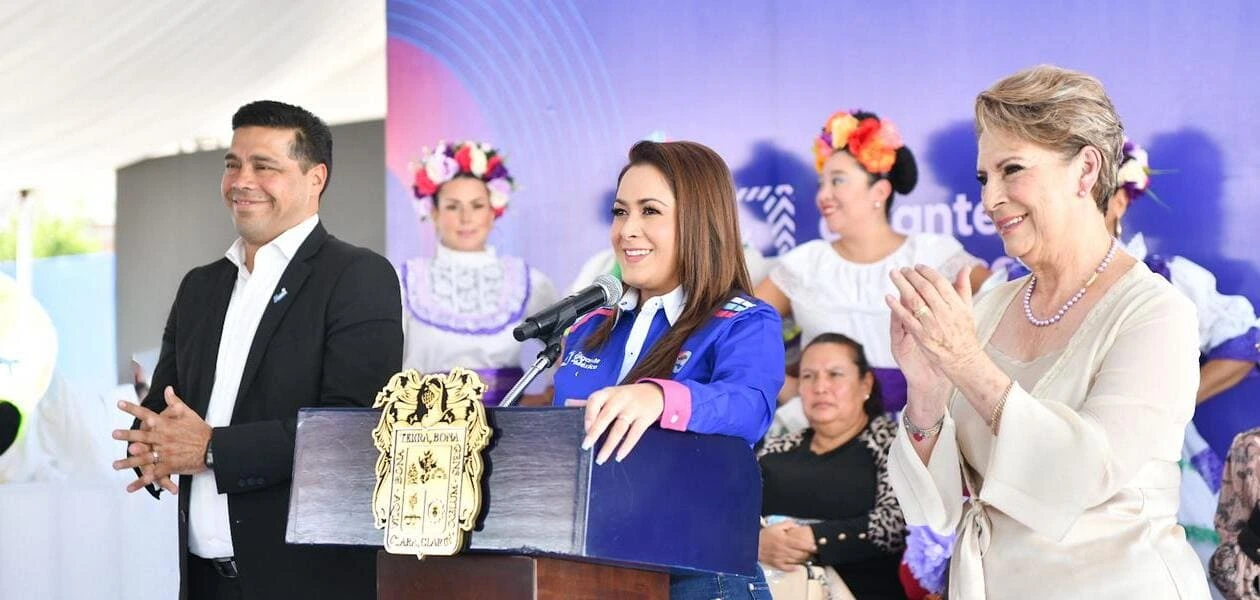 Tere Jiménez rinde homenaje a las personas adultas mayores y destaca logros en salud, vivienda, seguridad y bienestar durante su Tercer Informe.