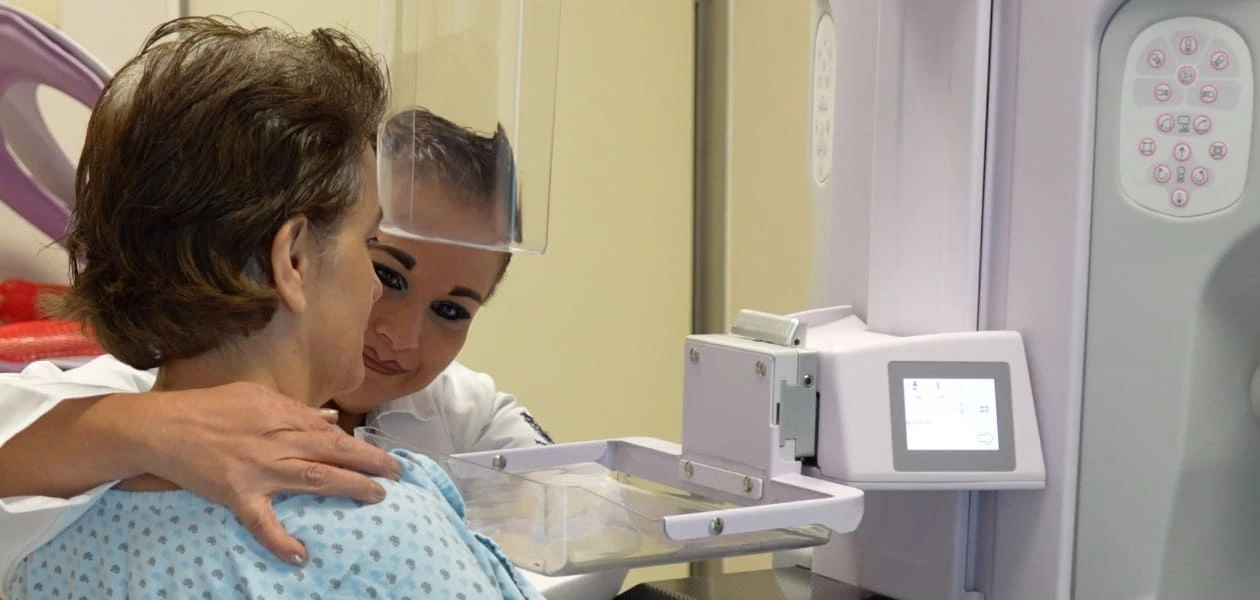 Durante octubre, el ISSEA ofrece mastografías gratuitas a mujeres de 40 a 69 años en el Hospital de la Mujer y municipios de Aguascalientes.