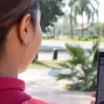 La app YoVoy StopBus permite ver en tiempo real los camiones urbanos en Aguascalientes, planificar viajes y consultar saldo de la Tarjeta Soluciones YoVoy.