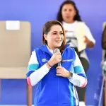 Tere Jiménez entregó apoyos a 900 familias de San Francisco de los Romo para mejorar sus viviendas y fortalecer la calidad de vida en Aguascalientes.