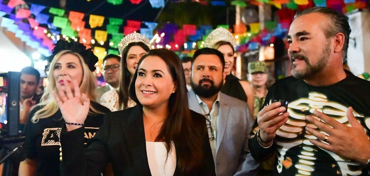 Tere Jiménez inauguró el Festival Cultural de Calaveras 2025, que se celebra del 24 de octubre al 2 de noviembre en el perímetro ferial de Aguascalientes.