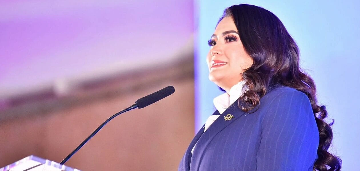 Aurora Jiménez rinde su Tercer Informe al frente del DIF Estatal, destacando acciones que transforman vidas con amor, sensibilidad y compromiso social.
