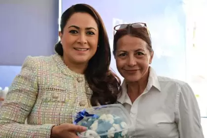 Tere Jiménez entrega más de 19 mdp en apoyos a emprendedores de Aguascalientes para impulsar negocios y fortalecer la economía local.