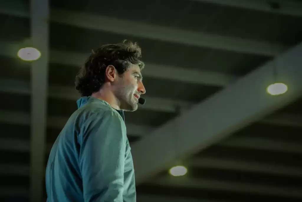 Emilio Antún conferencia en Aguascalientes