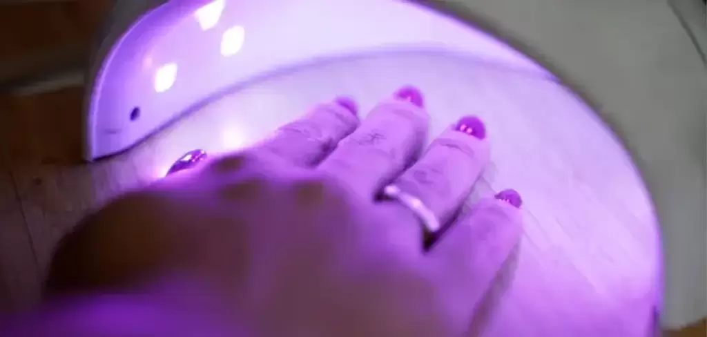 Protector solar en uñas