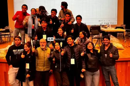 Avanzó durante la madrugada en la UAA el proceso de elección en la Rectoría, donde Yesenia Pinzón busca su reelección. Foto: JLMNoticias / Especial.
