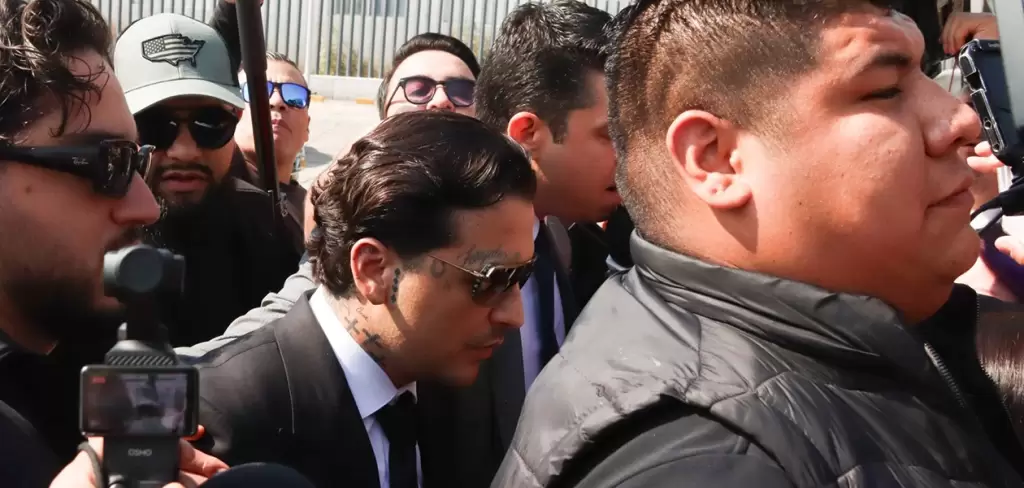 Imagen relacionada con el proceso legal de Christian Nodal