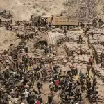 Murieron 32 mineros en Congo tras colapso de puente improvisado