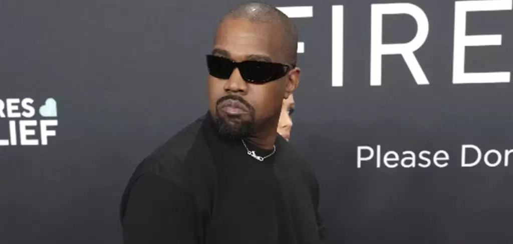 Kanye West regresa a México