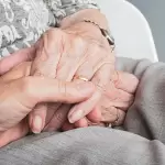 Informe de la OCDE expone el rezago de México en salud.