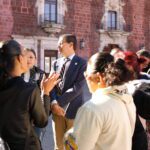 Solo 7 personas se manifestaron afuera de palacio de gobierno para exigir investigaciónes de las extorsiones dentro del penal.