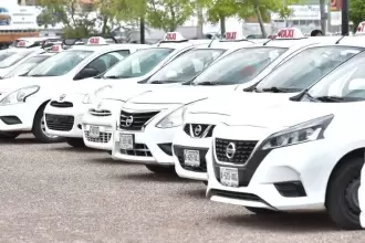 Taxis y plataformas en Aguascalientes se conectan al C5i con alerta silenciosa para garantizar trayectos más seguros y respuesta inmediata ante emergencias.