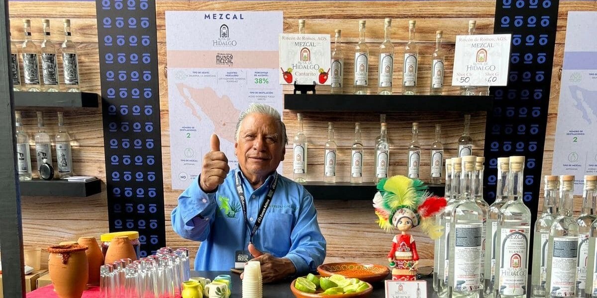 El mezcal de Aguascalientes destaca en el Festival Mundo del Mezcal en CDMX con 18 productores que promueven su calidad y sustentabilidad.