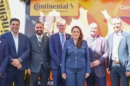 Con 90 millones de dólares de inversión y 200 empleos nuevos, Tere Jiménez inaugura la segunda planta de Continental en Aguascalientes, fortaleciendo la relación con Alemania.