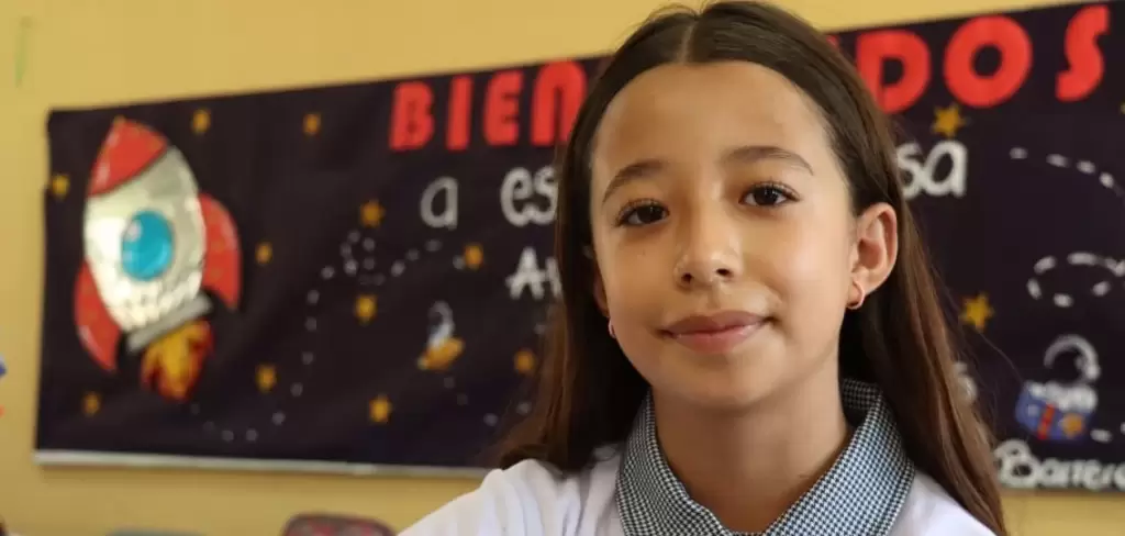 Aguascalientes alcanza 92 % de cobertura de inglés en primarias y 100 % en secundarias, consolidando la estrategia “El Gigante Bilingüe” impulsada por Tere Jiménez.