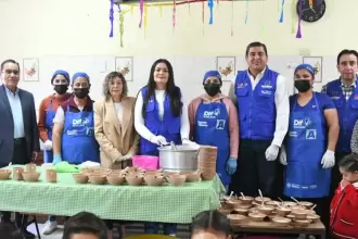 El DIF Estatal supervisa comedores escolares en Rincón de Romos; más de 13 mil niñas y niños reciben desayunos nutritivos que fortalecen su desarrollo y aprendizaje.
