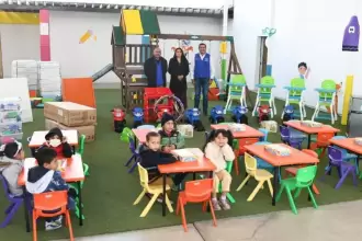 Aurora Jiménez Esquivel entrega equipamiento al CAI San Marcos para fortalecer la atención integral de niñas y niños y apoyar a familias trabajadoras de Aguascalientes.
