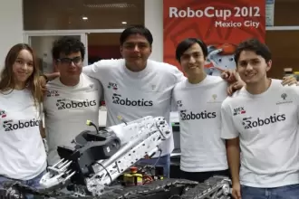 El equipo UP Robotics de la Universidad Panamericana Aguascalientes obtuvo el sexto lugar mundial en la RoboCup 2025 con su robot Ek Balam.