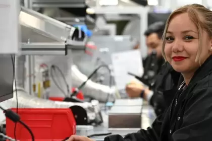 Aguascalientes suma seis meses de crecimiento industrial, con un alza del 3.9% anual, consolidándose como polo de desarrollo y generador de empleos.