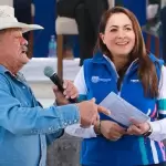Tere Jiménez se reúne con productores del campo para revisar temas de agua, concesiones y certidumbre jurídica, buscando proteger la actividad agrícola.