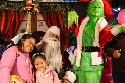 Villa Navidad llegará a la Línea Verde con luces, actividades gratuitas, artesanías, gastronomía y pistas de patinaje para toda la familia.