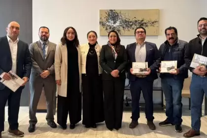 Tere Jiménez impulsa en Canadá la comercialización internacional de vinos y productos hechos en Aguascalientes, fortaleciendo alianzas comerciales y agroindustriales.