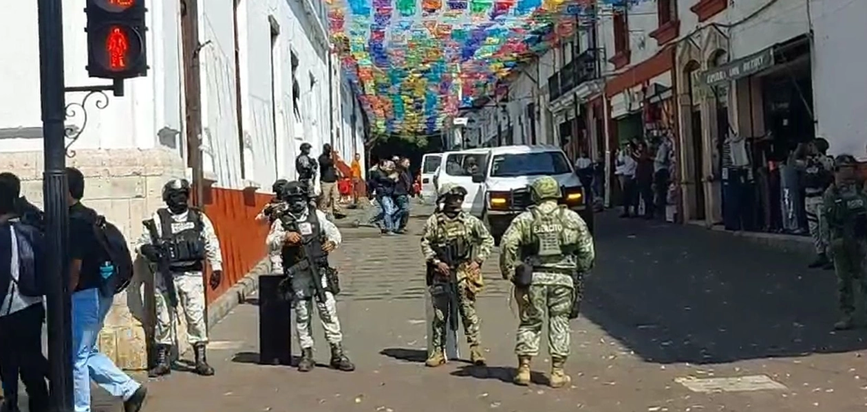 Caen 6 escoltas ligados al asesinato de Carlos Manzo