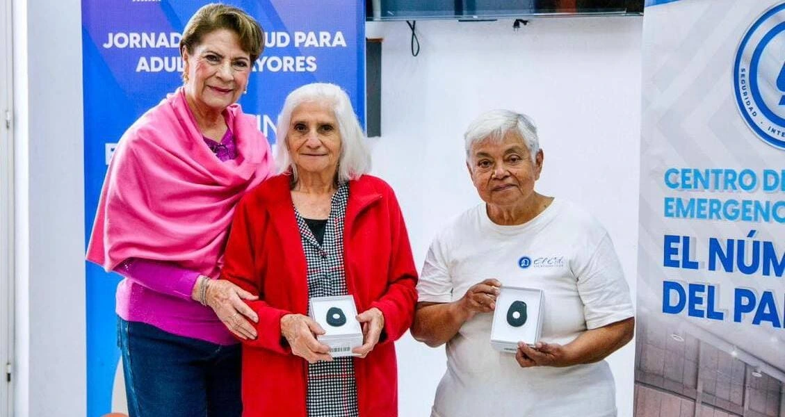 Aguascalientes refuerza la seguridad con Botones de Vida que brindan atención inmediata a adultos mayores, mujeres y niñas y niños con autismo mediante geolocalización 24/7.