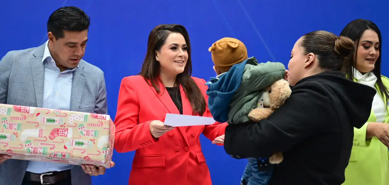 En Aguascalientes, 35 niñas y niños fueron adoptados en una jornada histórica que dejó en cero la lista de espera; DIF Estatal y familias celebran el inicio de nuevos hogares.
