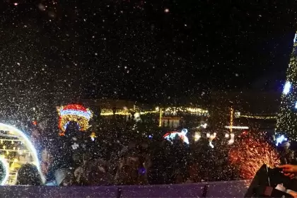 Festival Navideño en la Exedra de Aguascalientes con actividades culturales gratuitas.
