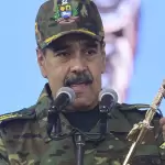 Nicolás Maduro enfrenta presión militar de EE.UU. sin apoyo real de sus aliados.