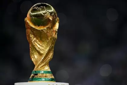 Dirigentes de la FIFA anuncian la bolsa económica récord del Mundial 2026 que se jugará en México, Estados Unidos y Canadá.