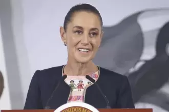 Claudia Sheinbaum rumbo a Washington para asistir al sorteo de la FIFA 2026