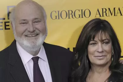 Rob Reiner y su esposa Michele Reiner fueron hallados muertos en su domicilio de Los Ángeles; autoridades investigan un posible crimen familiar