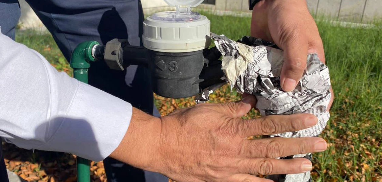 Tuberías expuestas al frío en viviendas de Aguascalientes durante temporada invernal
