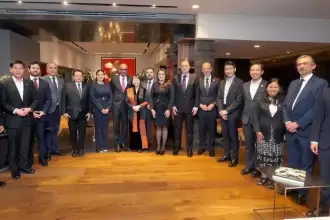 Aguascalientes y Singapur exploran cooperación en innovación, manufactura e inversión; Tere Jiménez destaca ventajas competitivas del estado.