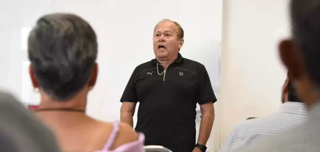 Con más de 70 talleres gratuitos, el DIF Estatal impulsa el envejecimiento activo y la convivencia para adultos mayores en el Centro Gerontológico.