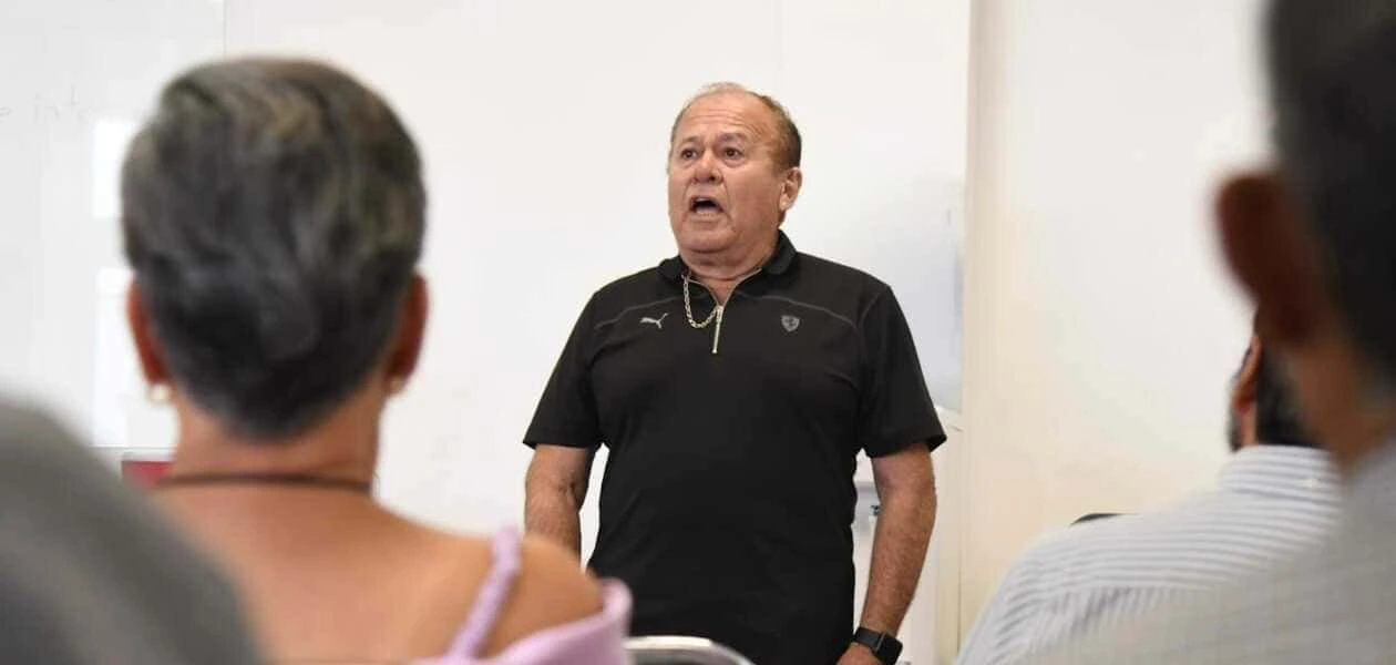 Con más de 70 talleres gratuitos, el DIF Estatal impulsa el envejecimiento activo y la convivencia para adultos mayores en el Centro Gerontológico.