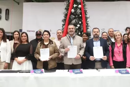 Aguascalientes lanza “Deshilando Historia”, una capacitación gratuita para diseñadores que busca fortalecer la identidad textil y el deshilado tradicional.