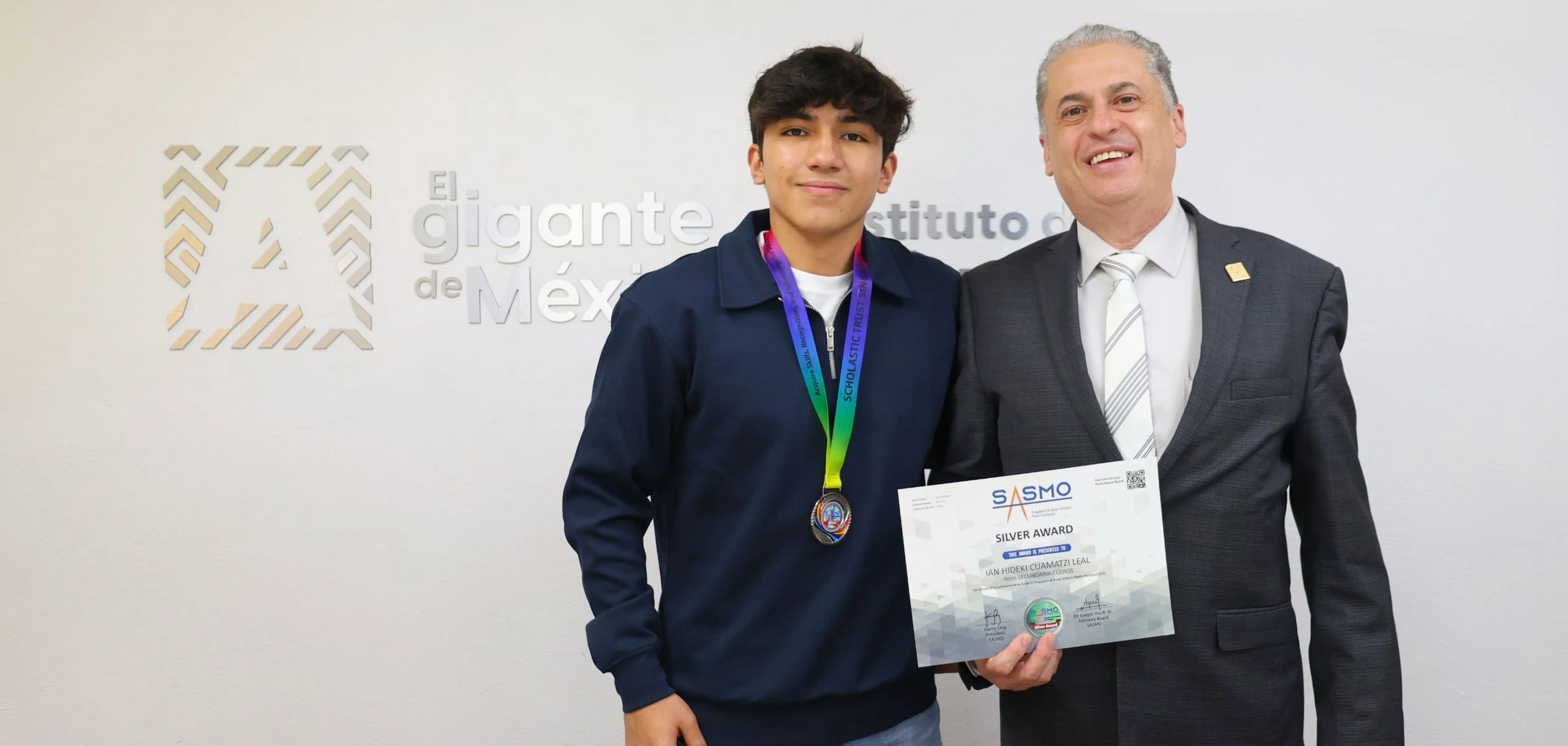 Ian Hideki Cuamatzi, estudiante de Aguascalientes, competirá en la final mundial de la Olimpiada Internacional Juvenil de Matemáticas 2025 en China.