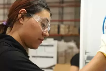 Aguascalientes generó más de 8 mil empleos formales en 2025 y se ubicó entre los seis estados con mayor crecimiento laboral, de acuerdo con cifras del IMSS.