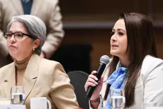 Tere Jiménez encabeza la Mesa de Seguridad Ciudadana para reforzar el blindaje de Aguascalientes y fortalecer acciones de prevención, vigilancia y coordinación interinstitucional.