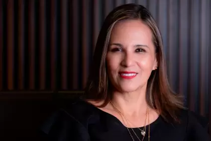 Yesenia Pinzón, rectora de la UAA. Siguen las denuncias en la UAA. Ahora un profesor acusó a Pinzón de dirigir un “cártel universitario” responsable de persecución laboral, expedientes fabricados y acoso contra docentes. Foto: JLMNoticias / UAA.