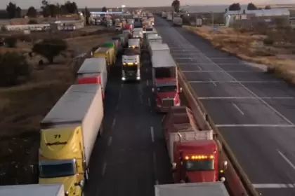 Productores y autoridades de Aguascalientes dialogan para alcanzar acuerdos sobre la ley recién aprobada.