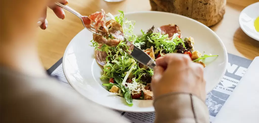 El mundo enfrenta una crisis alimentaria y ambiental, advierte el informe EAT-Lancet 2025 presentado en México.