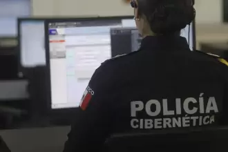 Fraudes en compras en línea durante la temporada navideña en Aguascalientes, alerta emitida por la Policía Cibernética.
