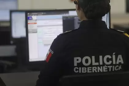 Fraudes en compras en línea durante la temporada navideña en Aguascalientes, alerta emitida por la Policía Cibernética.