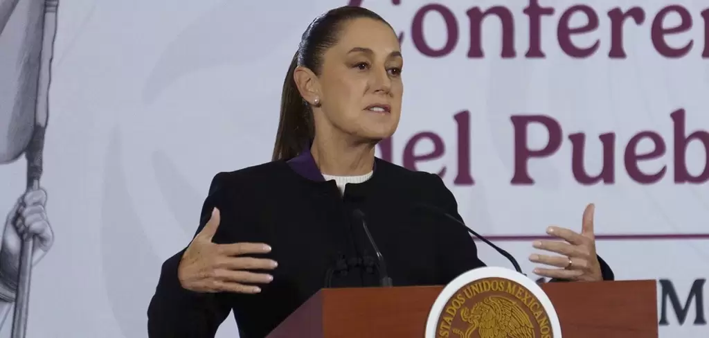 Claudia Sheinbaum rechaza intervención militar de Estados Unidos tras anuncio de Donald Trump sobre el fentanilo.